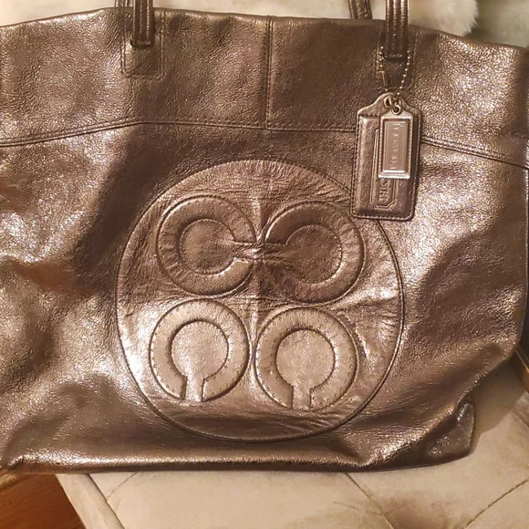 Authentic COACH  Metallic Tote Bag - Picture 2 of 15